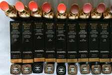 Lot  5  ROUGE A LEVRES CHANEL COCO SHINE ou COCO FLASH