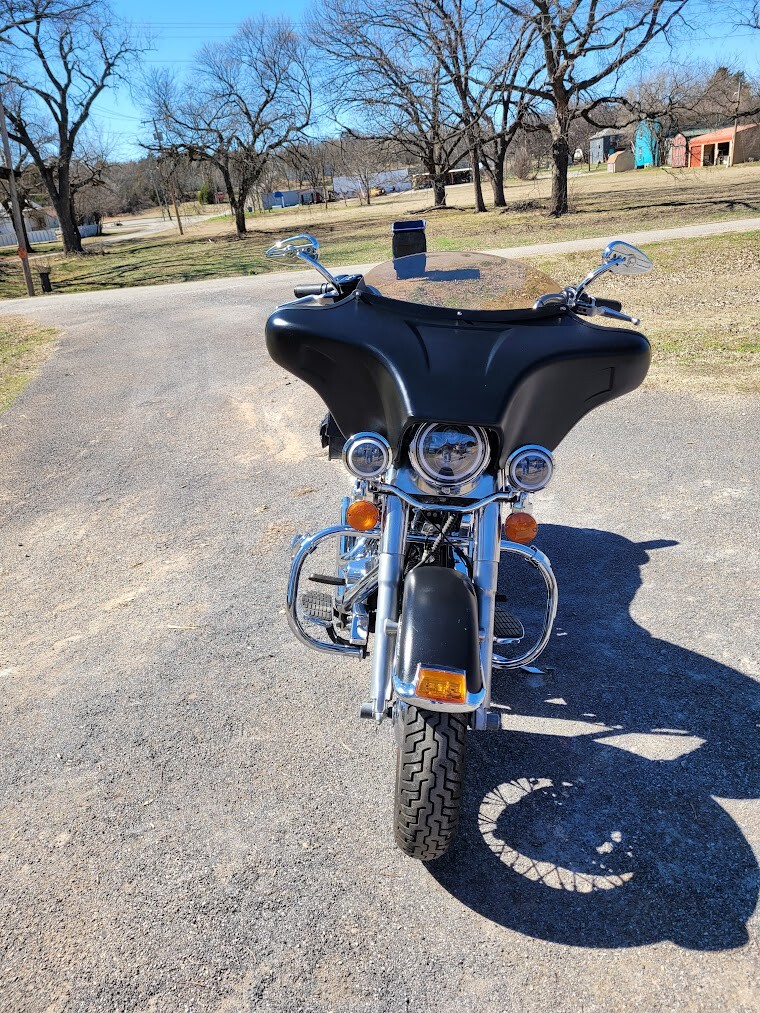 Honda VTX Batwing Fairing Windshield With 6x9 Speaker Holes – Bagger Style