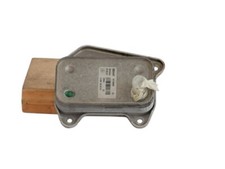 Wärmetauscher Wasser Öl MERCEDES CLASSE C 2007 A6461880301 - 00921 Wärmetauscher Wasser Öl MERCEDES CLASSE C 2007 A6461880301 - 00921