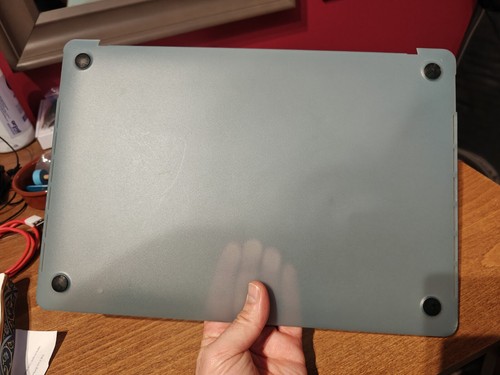 Coque rigide d'origine Incase MacBook PRO 15 pouces (2016-2019) - Photo 4/4