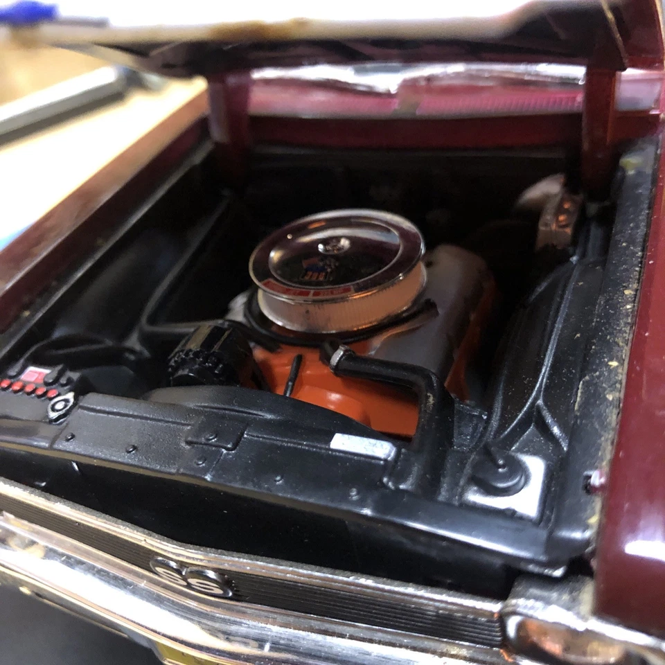 Chevrolet Nova SS 1970 coche fundido a presión escala 1:18 MAISTO BORGOÑA 1998. Sin caja Foto 4 de 4