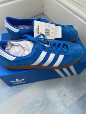 Adidas Bleu Size 7, Brand New with tags. 