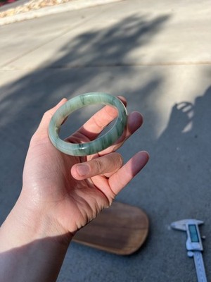 Natürlicher Jadeit Jade Armreif grün weiß durchscheinend 54 mm Innendurchmesser ~11,5 mm