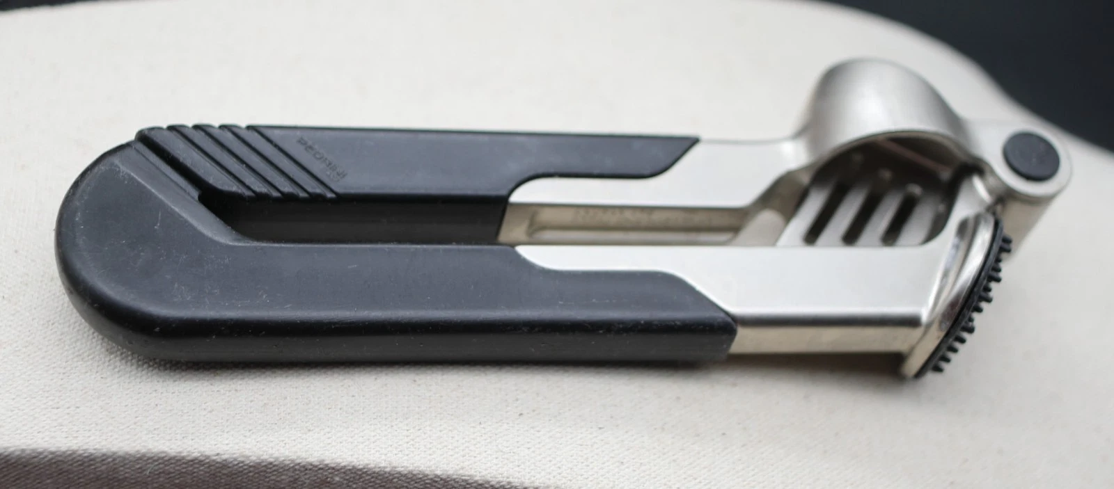 Pedrini Garlic Press Metal BLACK Handles Made in Italy Kitchen Tool