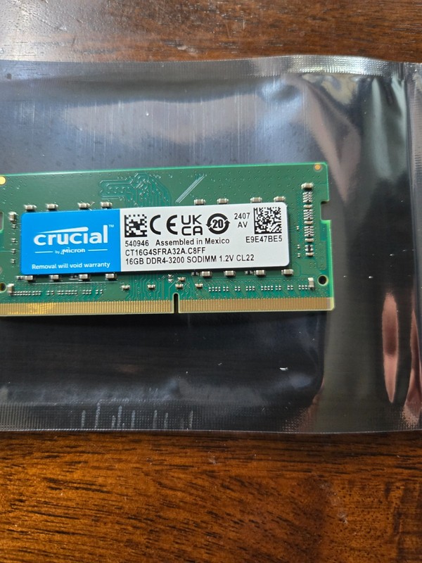 Crucial 16GB PC4-25600 (DDR4-3200) Memory (CT16G4SFRA32A)