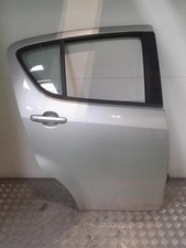 Porte arrière et accessoires Suzuki SPLASH