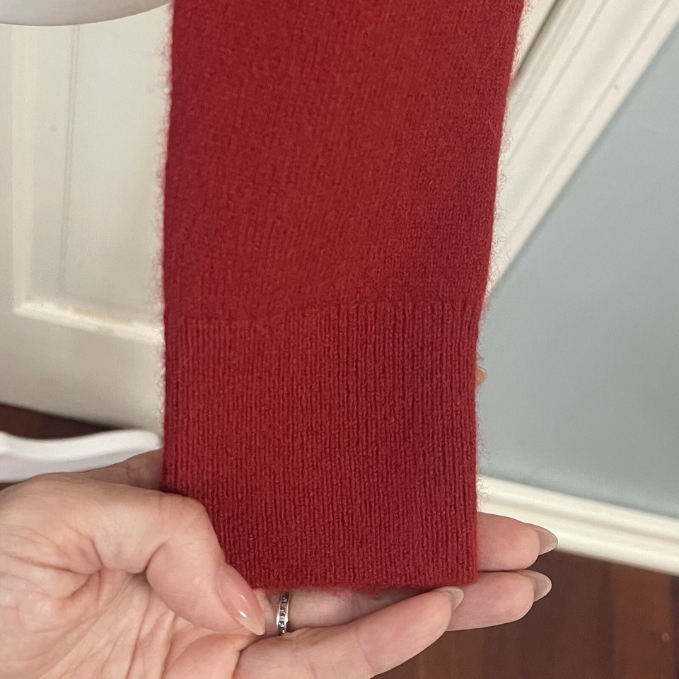 Quince Mongolian Cashmere VNeck Sweater Size XS Red Luxury Layering