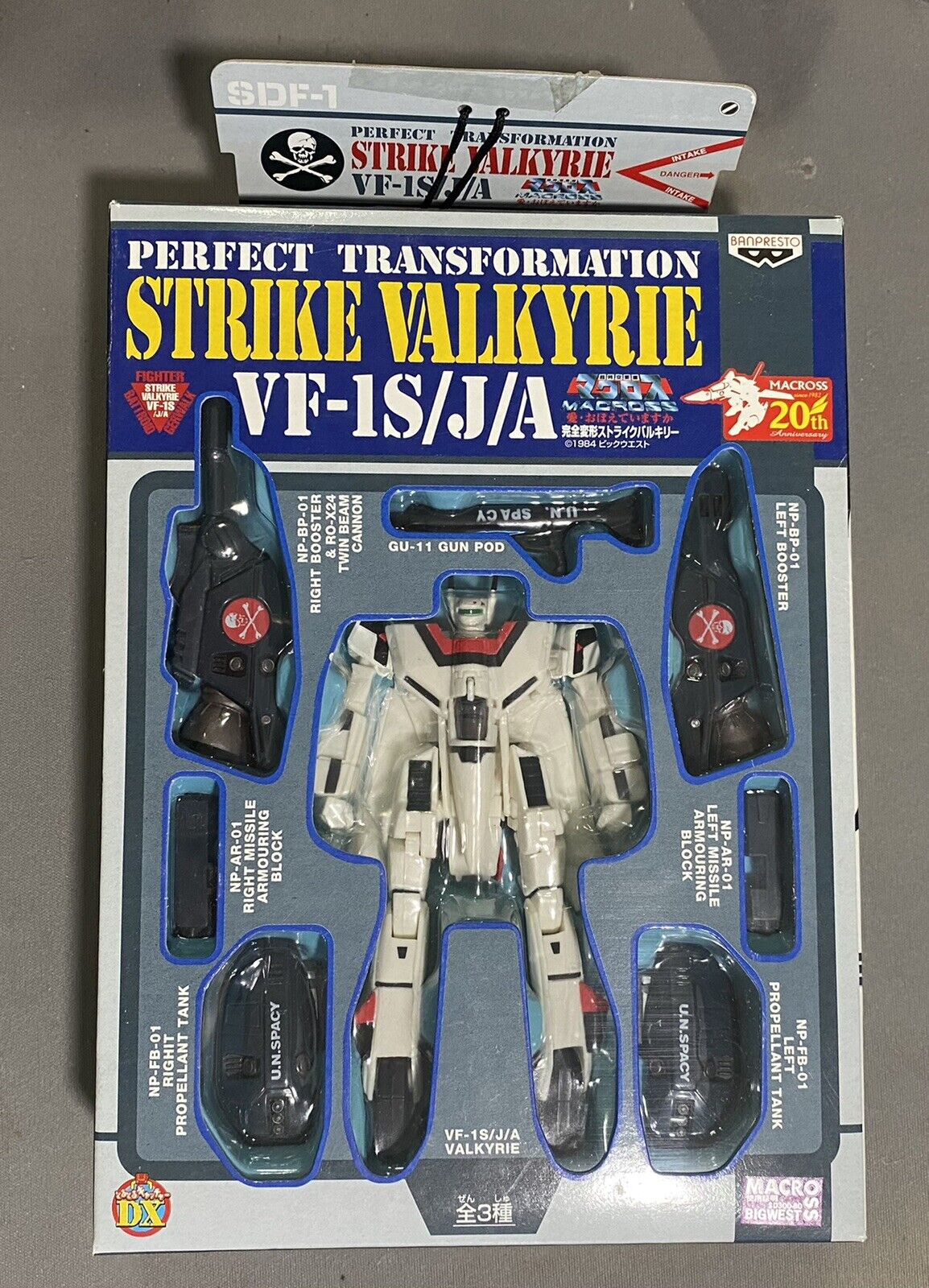 Super Valkyrie VF-1S /J/A Macross Perfect Transformation from Japan