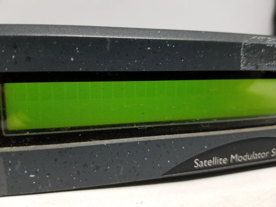 Tandberg SM6620BAS Base Satellite Modulator Parts (Alarm Light, Bad Display) - Image 3 of 4