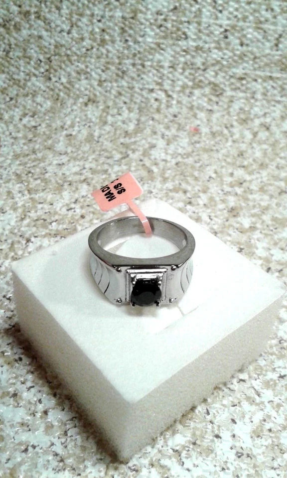 ANILLO TAILANDÉS ESPINELA NEGRA ACERO INOXIDABLE HOMBRE (TALLA 12 1/2) TGW 0.50 CTS Foto 4 de 4