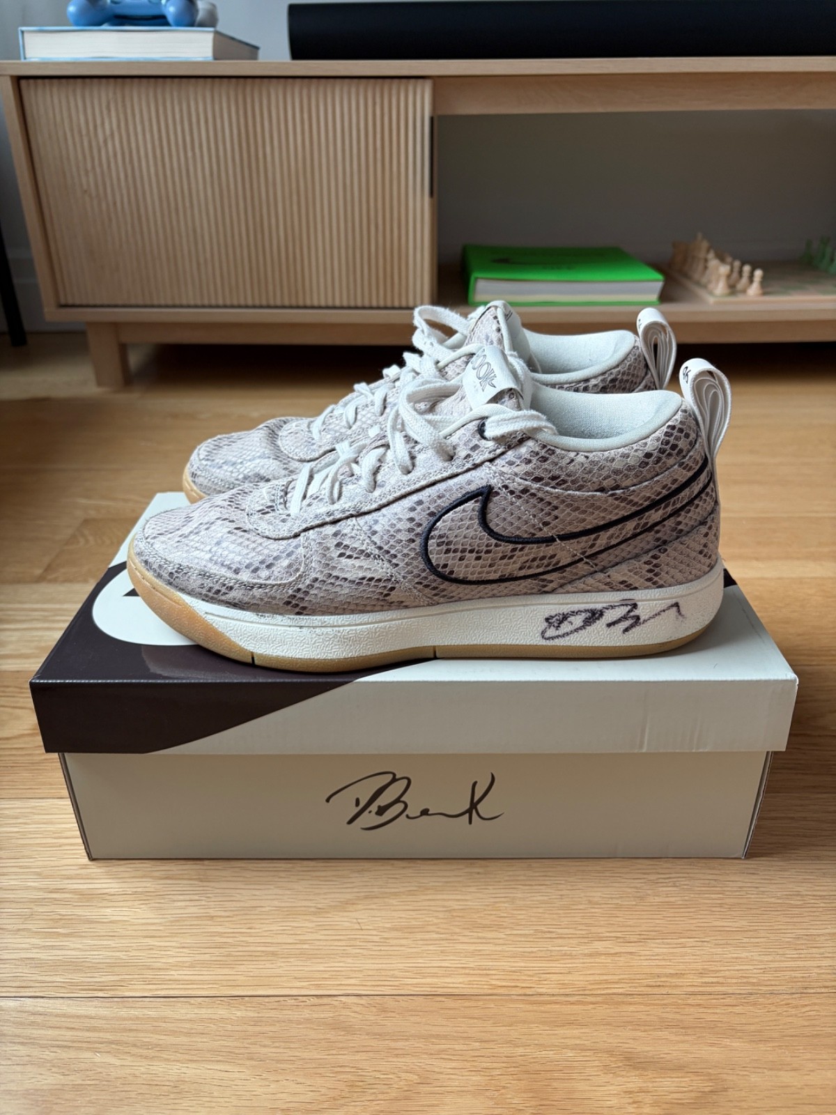 SIGNED BY DEVIN BOOKER - Nike Book 1 Python, Size… - image 1