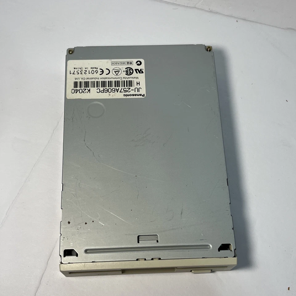 Panasonic JU-257A606PC 3.5” 1.44MB Floppy Disk Drive FDD *TESTED & WORKING* - Image 2 of 4