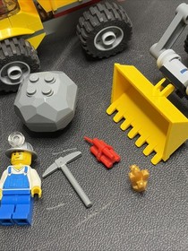 LEGO CITY: Loader and Tipper (4201) 99% Complete