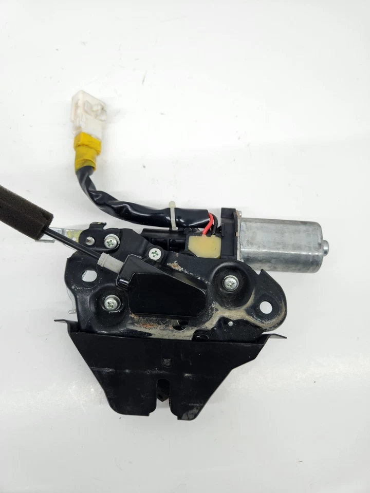 雷克萨斯 GS350 06 - 2011 后后后备箱锁执行器闩锁原始设备制造商 JDM 64650-50020 — 第 2/4 张图片