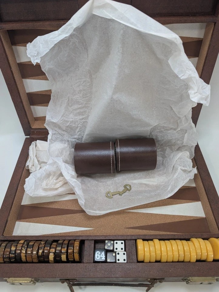 Vintage Crisloid Backgammon Set Butterscotch & Gold Brown Bakelite Swirl 1.25" - Image 4 of 4