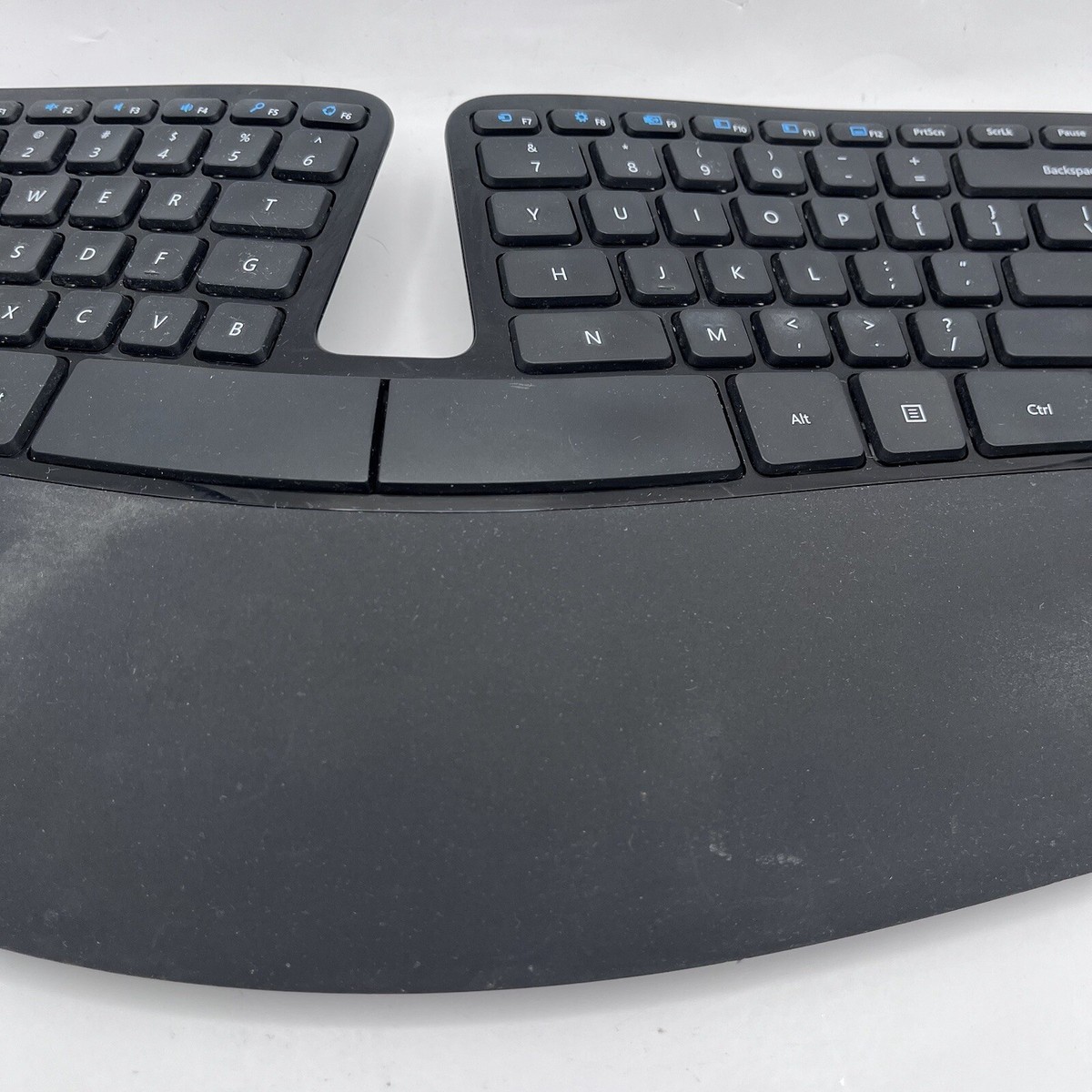 【美品✨】Microsoft Sculpt Ergonomic Keyboard Microsoft Sculpt Ergonomic Desktop Keyboard 1559 - With