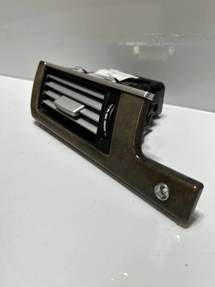 2012-2014 MERCEDES BENZ E350 E550 ЛЕВАЯ ПРИБОРНАЯ ПАНЕЛЬ ВЕНТИЛЯЦИОННОЕ ОТВЕРСТИЕ - Изображение 3 из 4