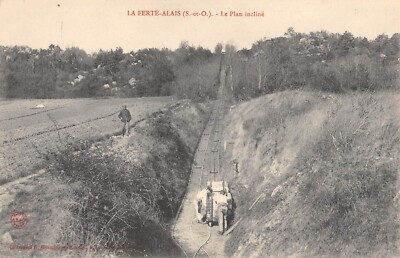 Old postcard 91 La Ferte Alais Le Plan Incline