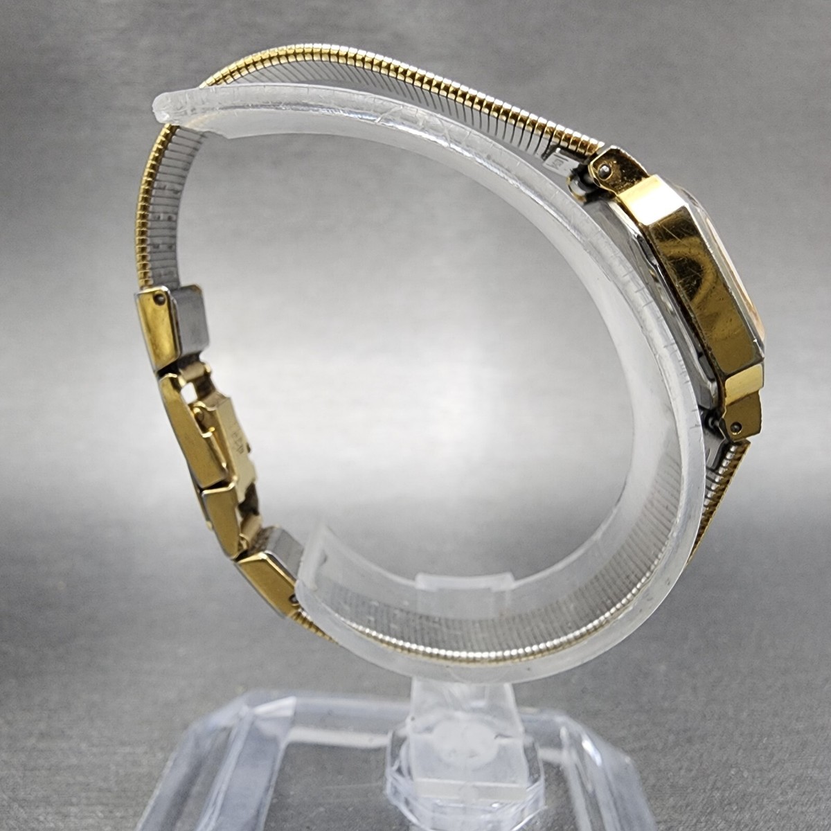 VTG Seiko Watch Women 17mm Black Dial Gold Tone Octagon 2B20-5019