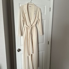 Shadowline Long Robe Ivory Soft Fleece Floral Embroidered Lace Pockets M Vtg