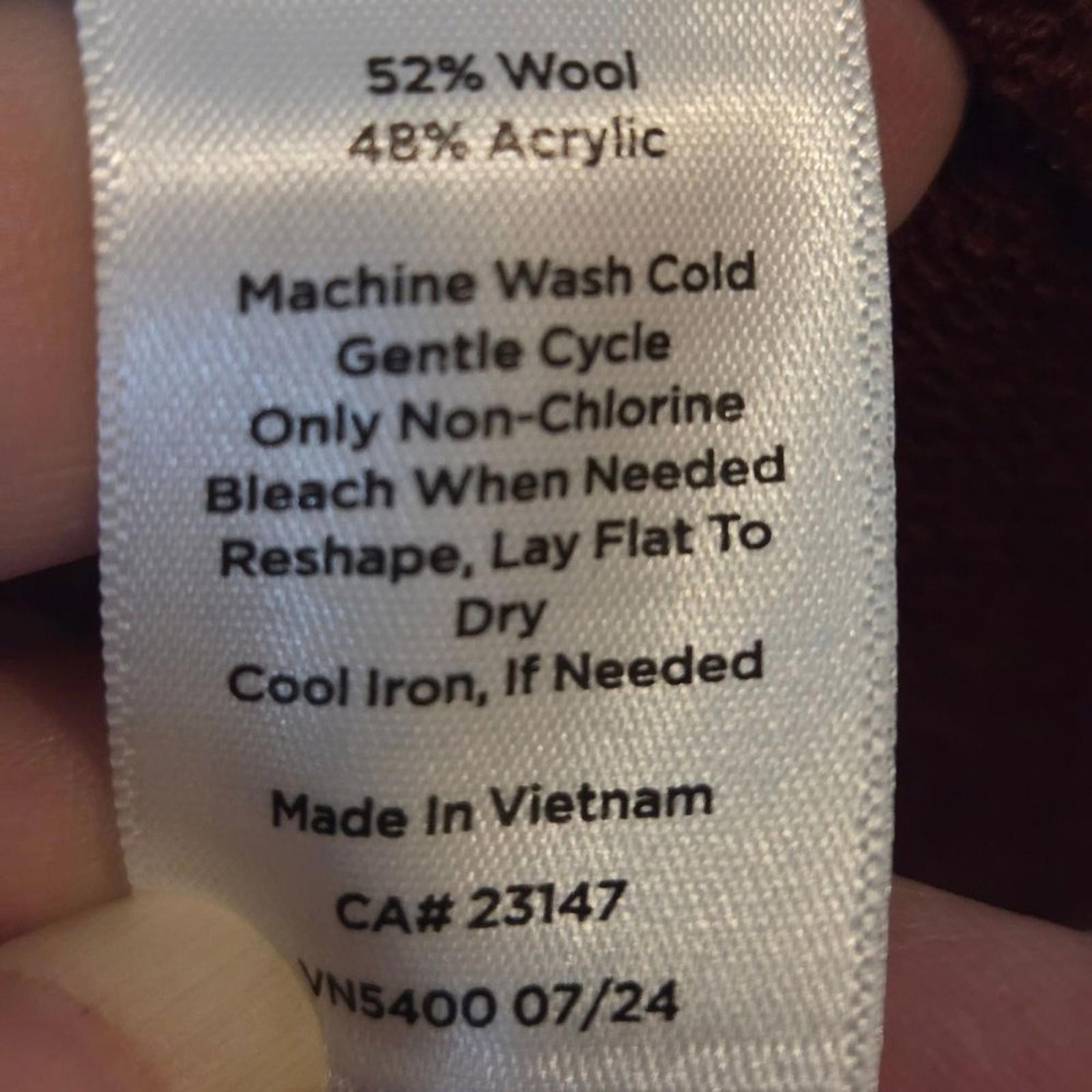 Talbots Women's Deep Red Button-Front Cropped Rib… - image 9