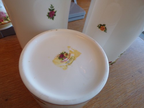 Choice Royal Albert Old Country Roses Bone China Canisters Sets - Picture 9 of 20