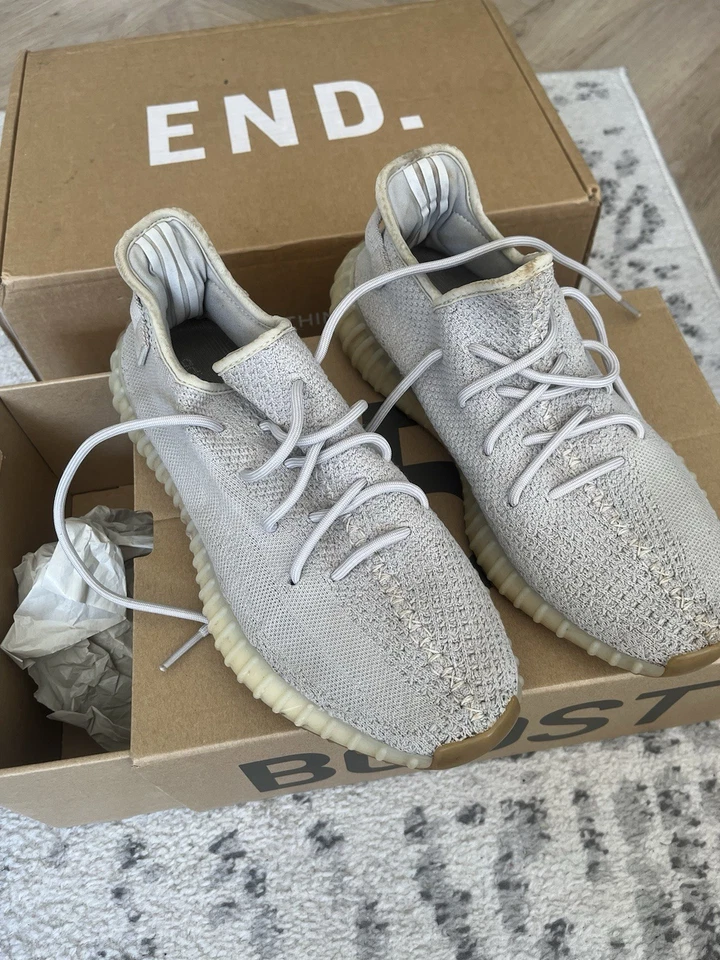 Size 9.5 - adidas Yeezy Boost 350 V2 Low Sesame, photo 4 of 5