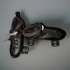Chicago Bullet Men's Black Colored Speed Skate Roller Skates Size 10 