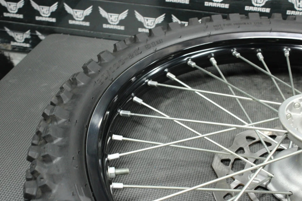 Suzuki RMZ250 2018 OEM llanta delantera buje radios 54100-10H10 ¡Como nuevo! Foto 4 de 4