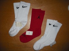 Boys/Girls NWT NIKE  Air Jordan Crew Socks 3prs White Red Cushioned Sz:3Y-5Y