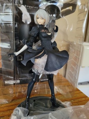 Square Enix Nier Automata Ver.1.1a 2B No Goggles Statuette Anime