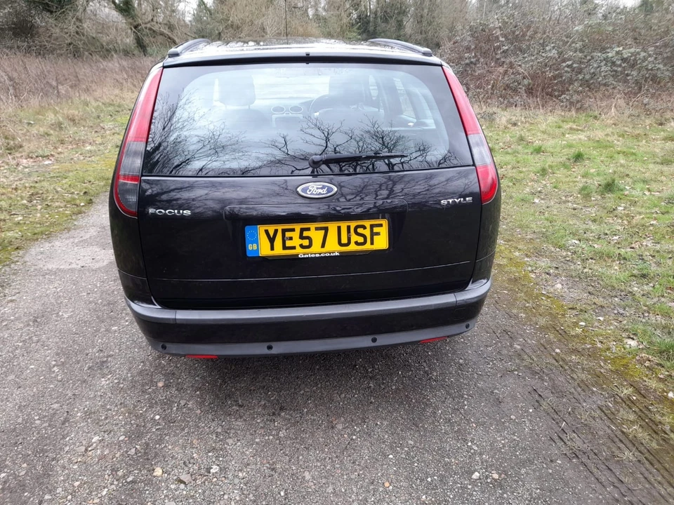 2008 Ford Focus Style Estate Automatic - Only 2 Previous Owners and FSH!!!!!! - Image 4 of 4