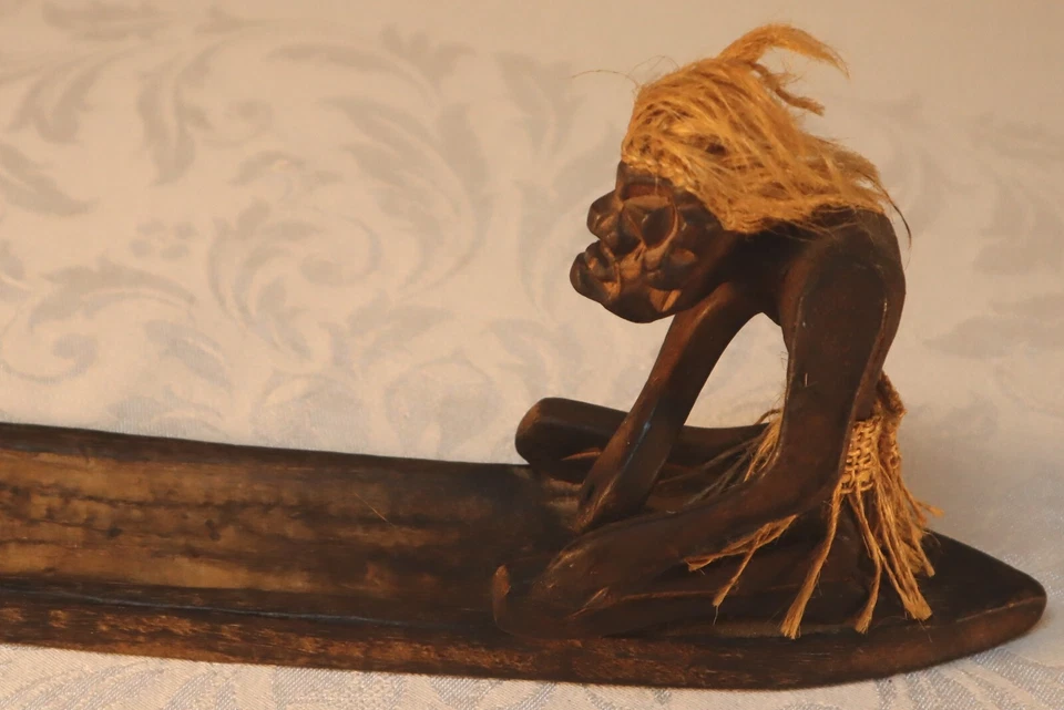 Boneco queimador de incenso nativo esculpido vintage - Imagem 2 de 4