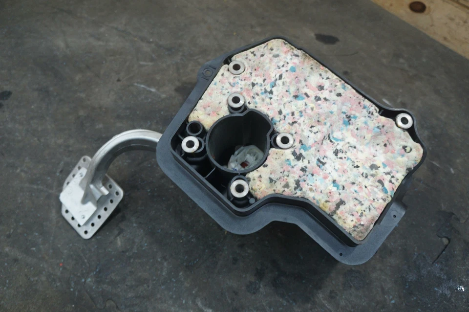 Conjunto de pedal de freio fabricante de equipamento original 191401 Ferrari California 2008-14 - Imagem 3 de 4