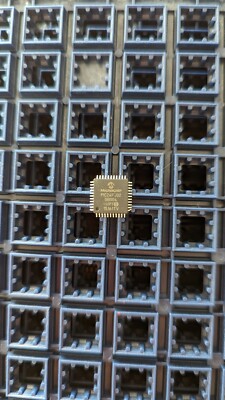 Microchip PIC 24FJ32 Microcontroller