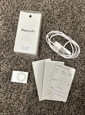 Apple iPod Shuffle 2nd Gen 1GB Silver w/Charging Dock Box Manuals TESTED WORKS