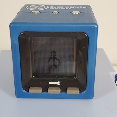 Radica Cube World Handy Series 2 Blue 2005 Electronic Pocket Stickman Tested B