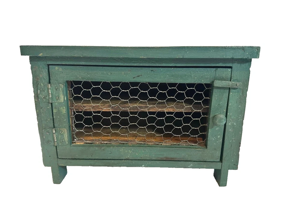 Antique 1920s Mini Pie Safe, Cupboard in Farm, Chicken Wire Door Green - Image 3 of 4