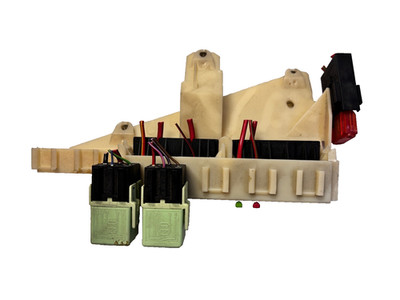 BMW 5er E39 Sicherungskasten Sicherungsbox Relaishalter 8371884