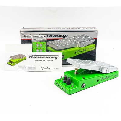 Fender Runaway Feedback Pedal with Expression Control, Harmonic Selector & LED