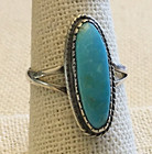 Native American 925 Sterling Silver 1” x 3/8” Turquoise Ring Size 9