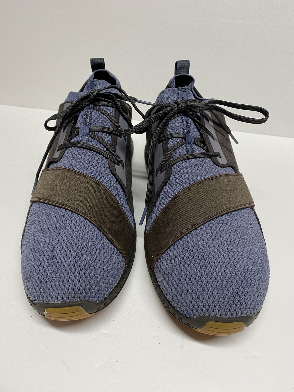 UNDER ARMOUR MENS SMGX ATHLETIC SHOES US 11 1/2–EURO 45 1/2 - Main Image