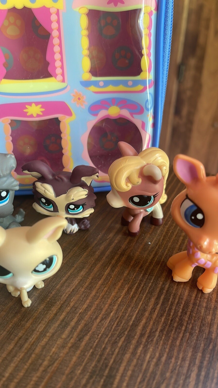 Vintage Littlest Pet Shop Carrying Case with 12 LPS Animals eBay