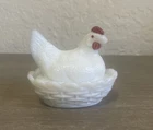 Vintage Westmoreland Milk Glass Hen On Nest Rooster Orig Stick 3.5 In Excellent