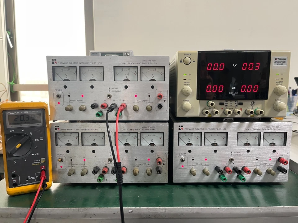 Toward 6303D , TPS-4000 Dual Tracking DC Power Supply - Image 4 of 4