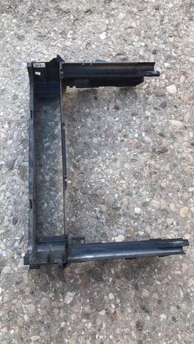 BMW 5er E60 E61 Diesel Motor Kühler Lüfter Träger Halter 7787443