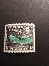 Cyprus 1938-51 sg161 Green And Black GVI Lightly Mounted Mint