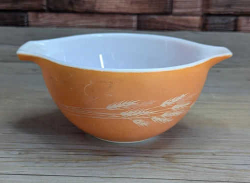 Vintage Pyrex Autumn Harvest Wheat #441 Cinderella Mixing Bowl 750 ml USA