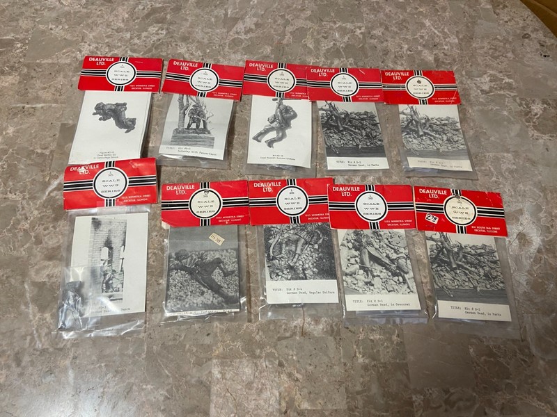 1/35 Deauville Ltd. Lot of 10 WWII Metal Figures!!! New in package!!!
