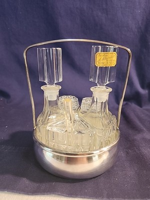 German 7-Piece Juwel''Koln #90 Silverplate-A. Schmidt Porzellan Condiment Set